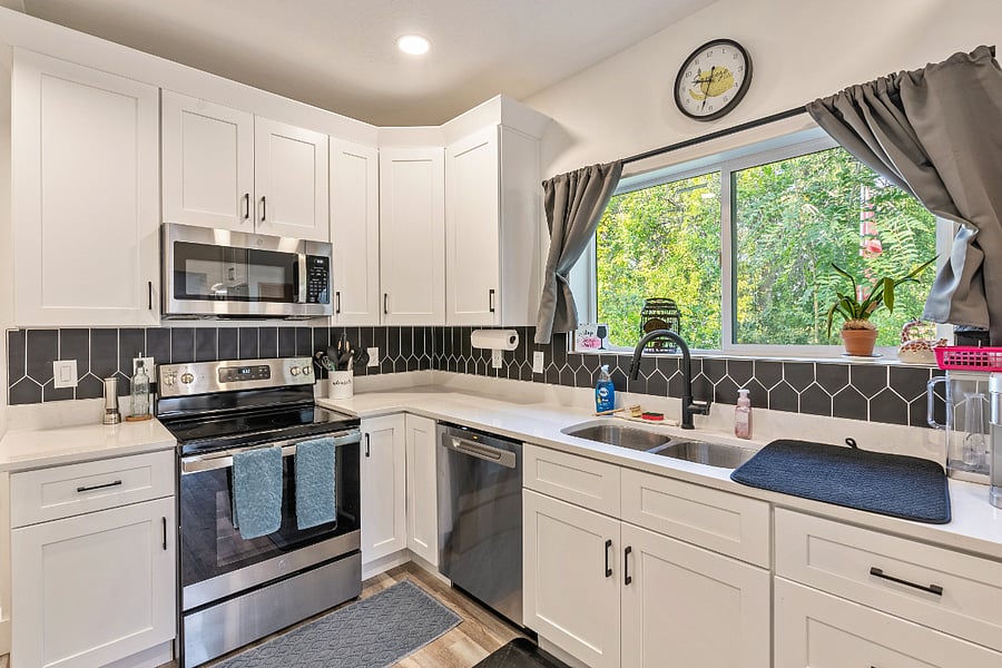 Furnished Finder property 703652_1 photo 7