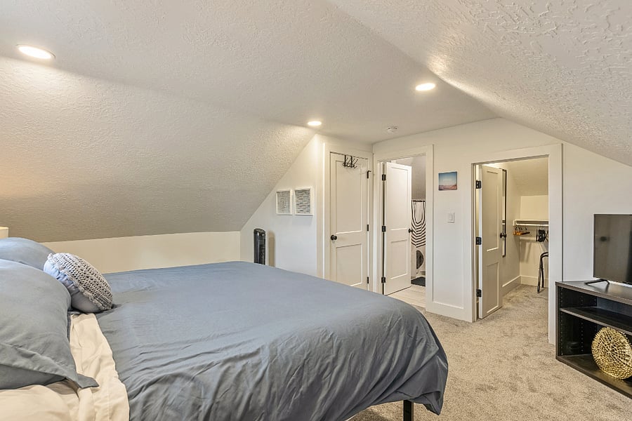 Furnished Finder property 703652_1 photo 16
