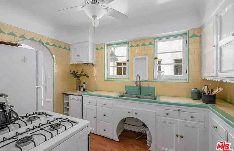 Furnished Finder property 703720_1 photo 5