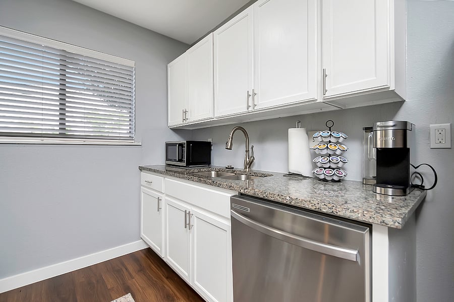 Furnished Finder property 703765_1 photo 6