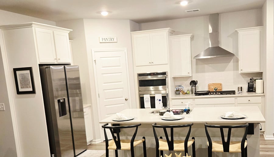 Furnished Finder property 703767_2 photo 10