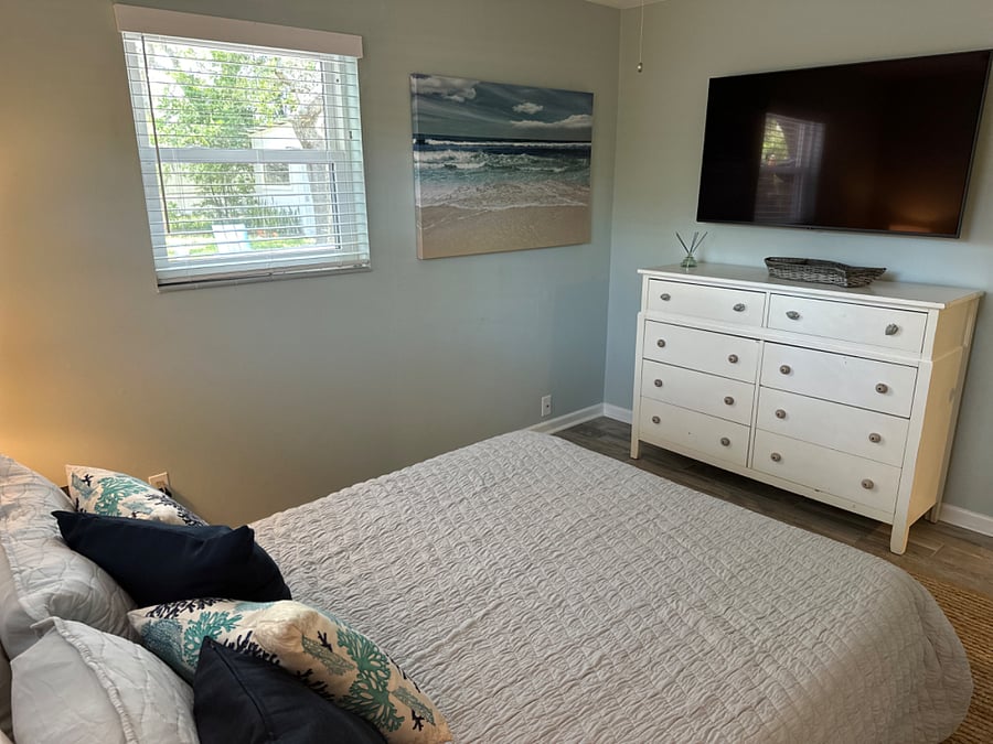 Furnished Finder property 703800_1 photo 7
