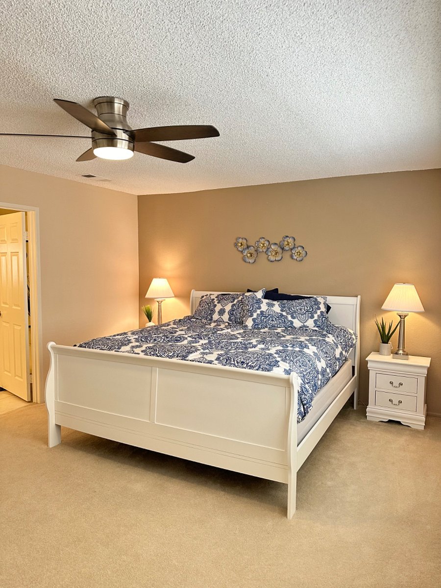 Master bedroom