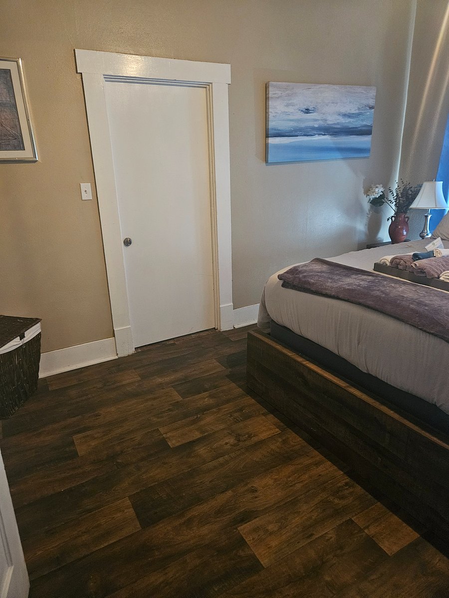 Furnished Finder property 703828_1 photo 10