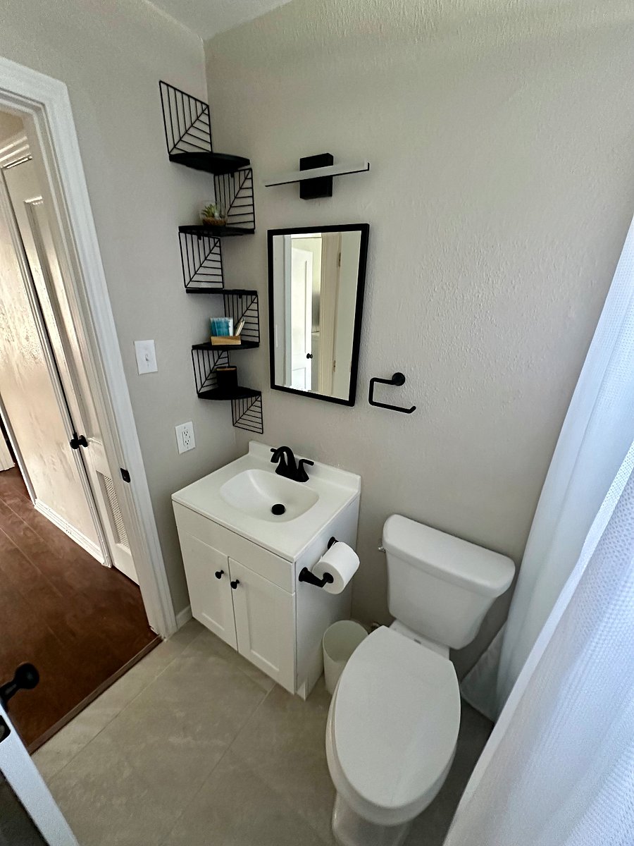Furnished Finder property 703830_1 photo 13