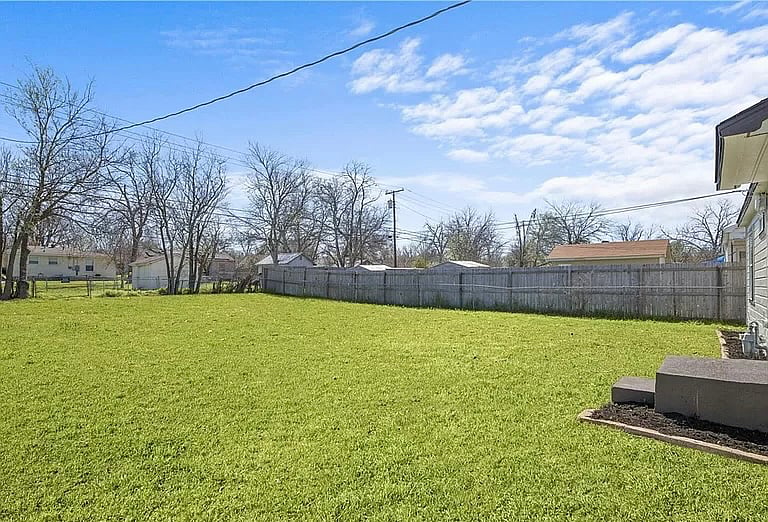 Furnished Finder property 703830_1 photo 14