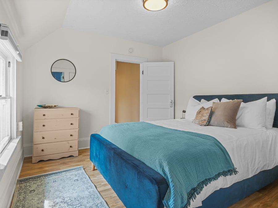 Furnished Finder property 703848_3 photo 13