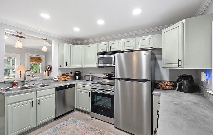 Furnished Finder property 703862_1 photo 10