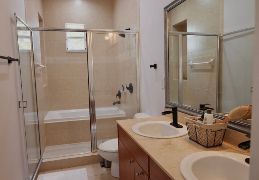 Furnished Finder property 703874_1 photo 4