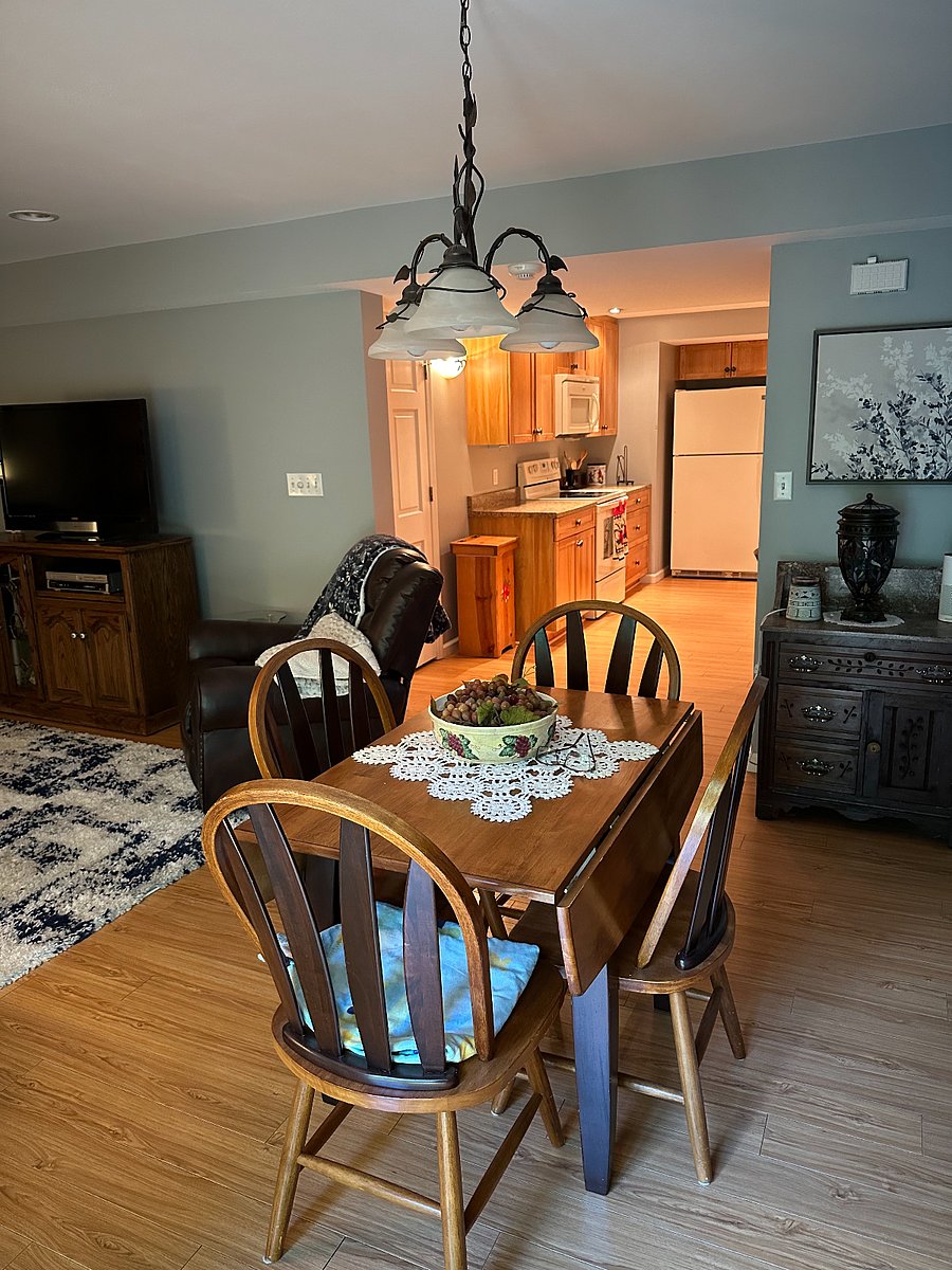 Furnished Finder property 703879_1 photo 3