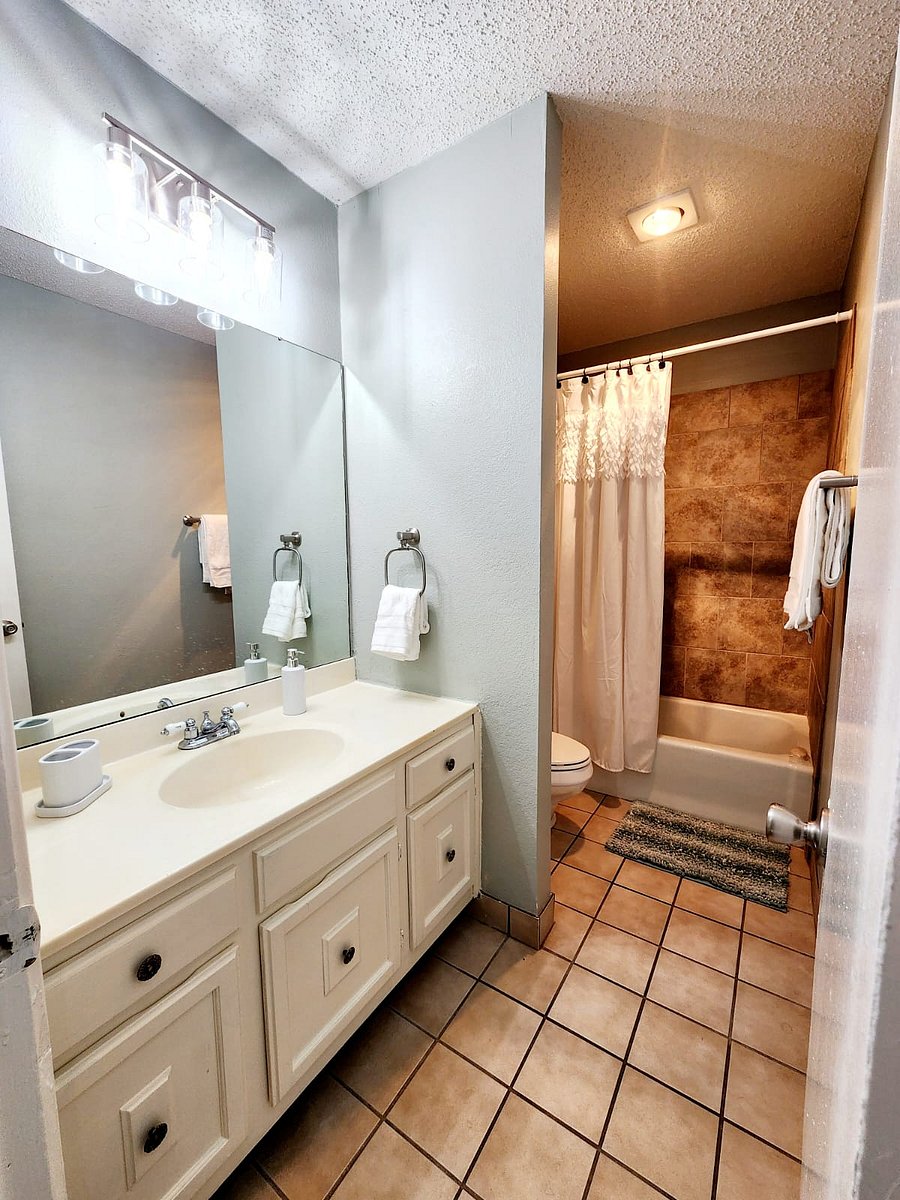 Furnished Finder property 703936_1 photo 3