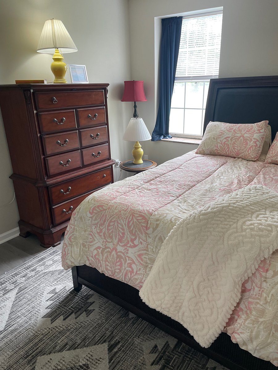 Furnished Finder property 703976_1 photo 17