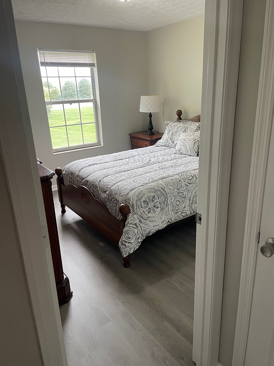 Furnished Finder property 703976_1 photo 12