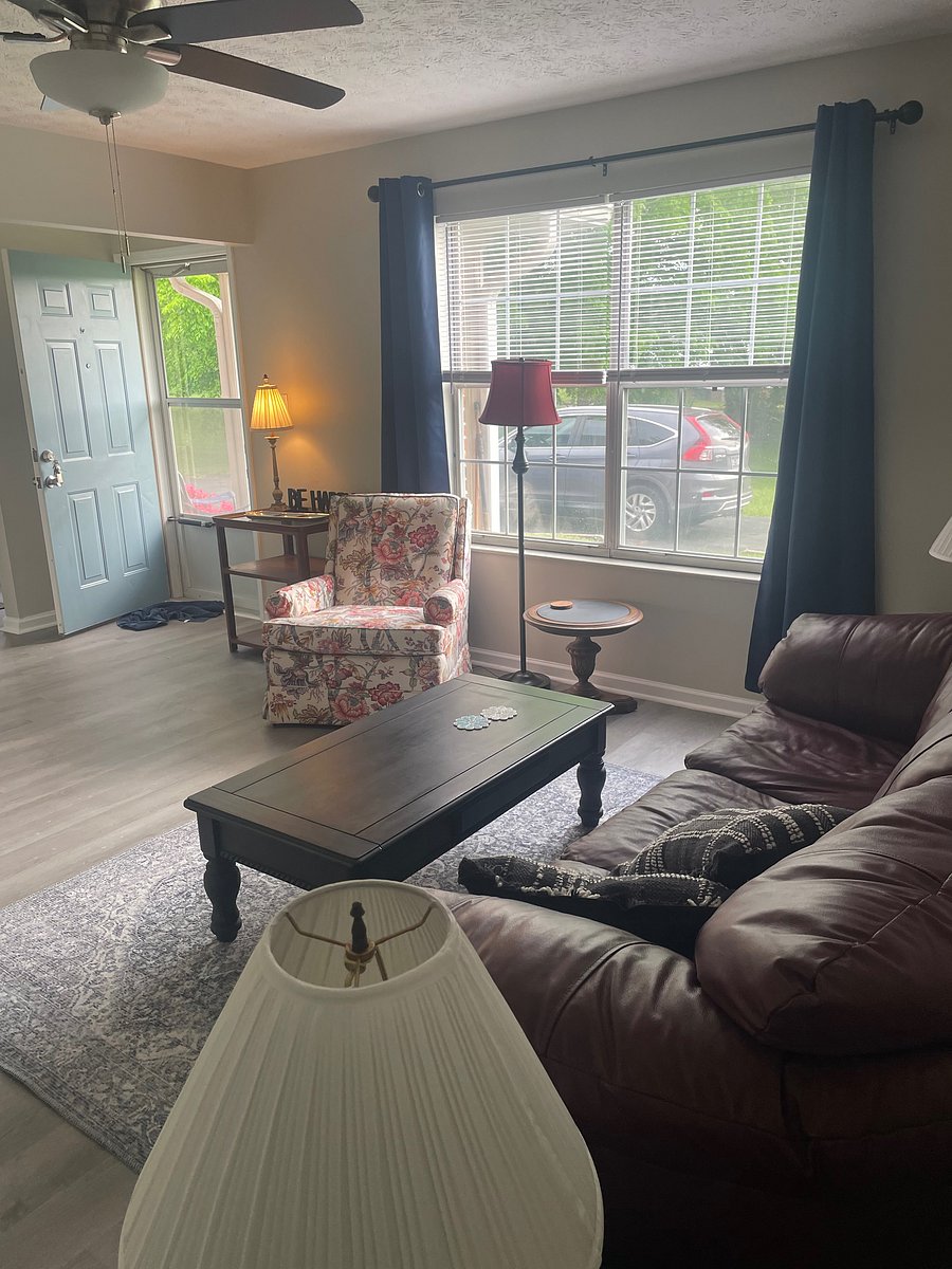 Furnished Finder property 703976_1 photo 3