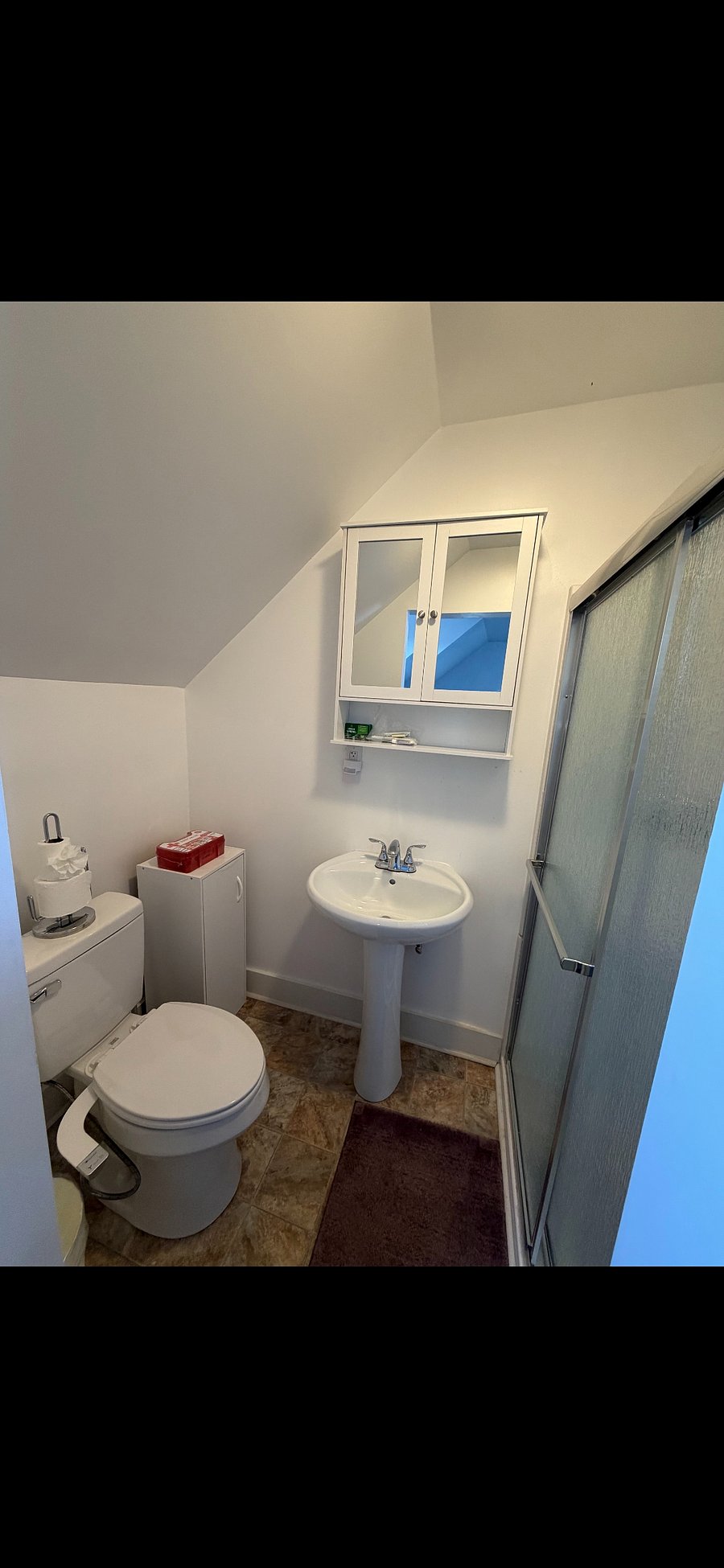 Furnished Finder property 703978_1 photo 9