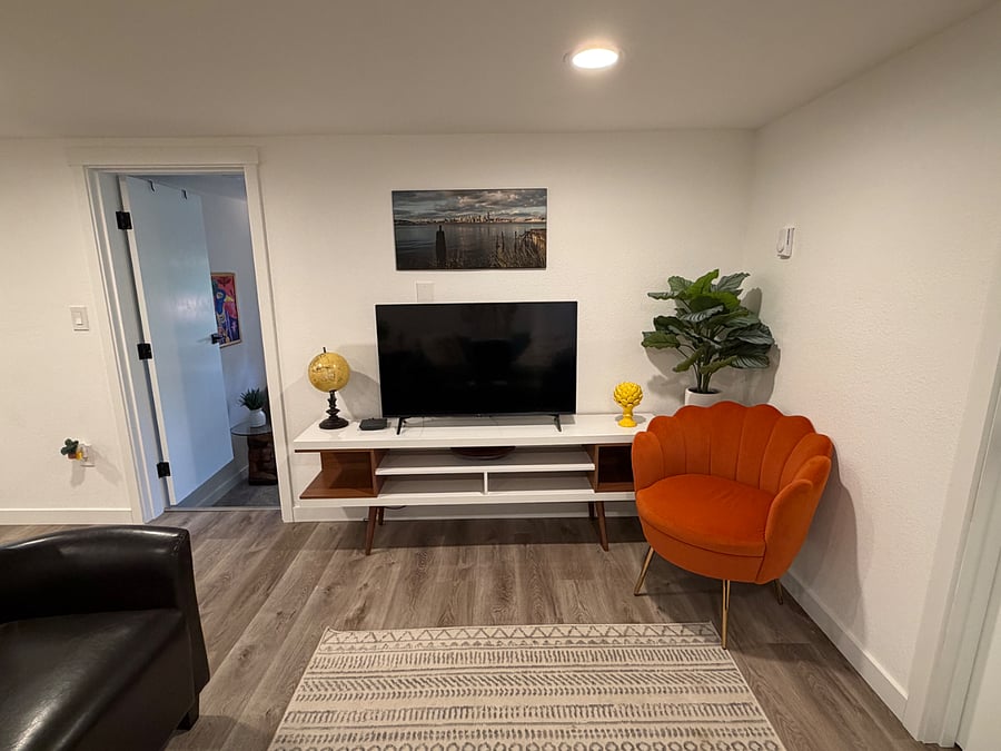Furnished Finder property 703991_1 photo 9