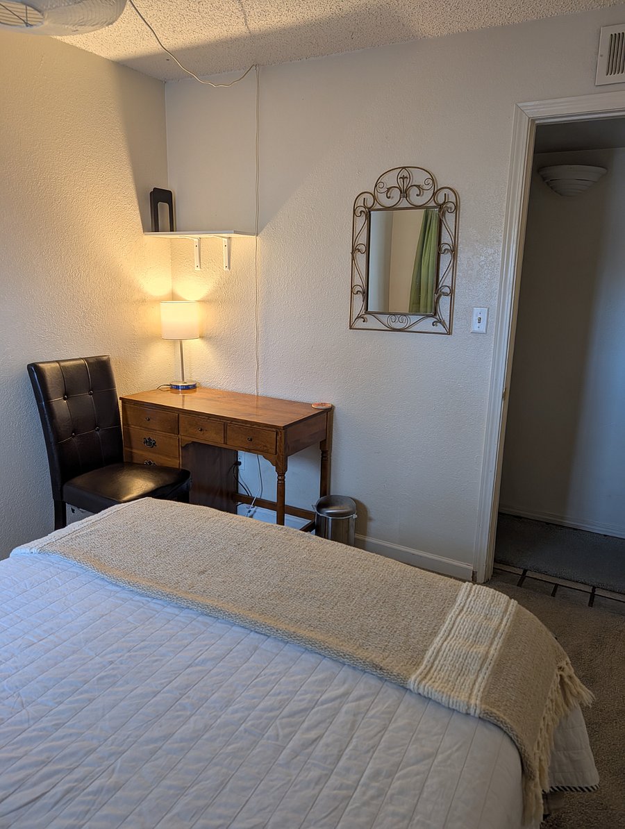 Furnished Finder property 703993_1 photo 4