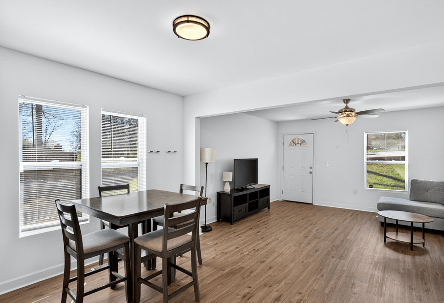 Furnished Finder property 703998_1 photo 7