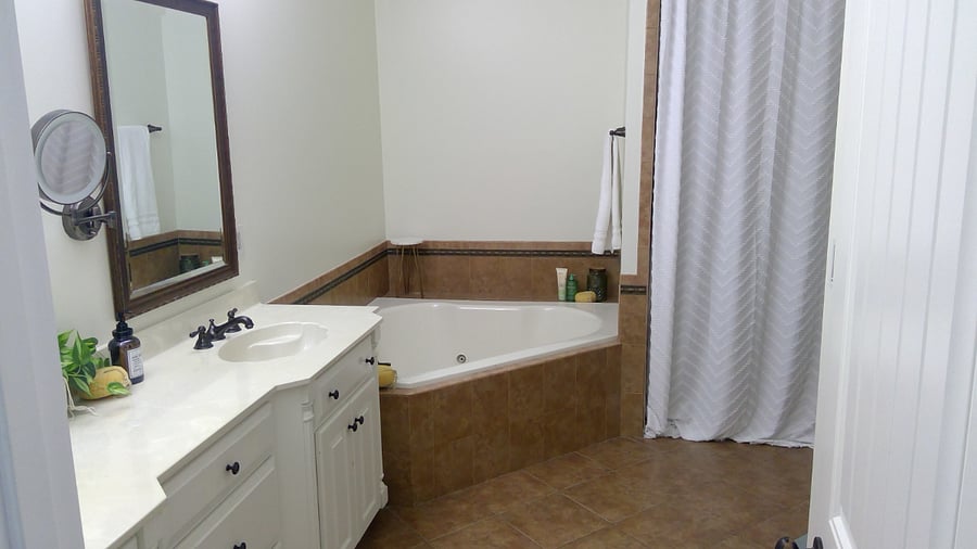 Furnished Finder property 704002_1 photo 11