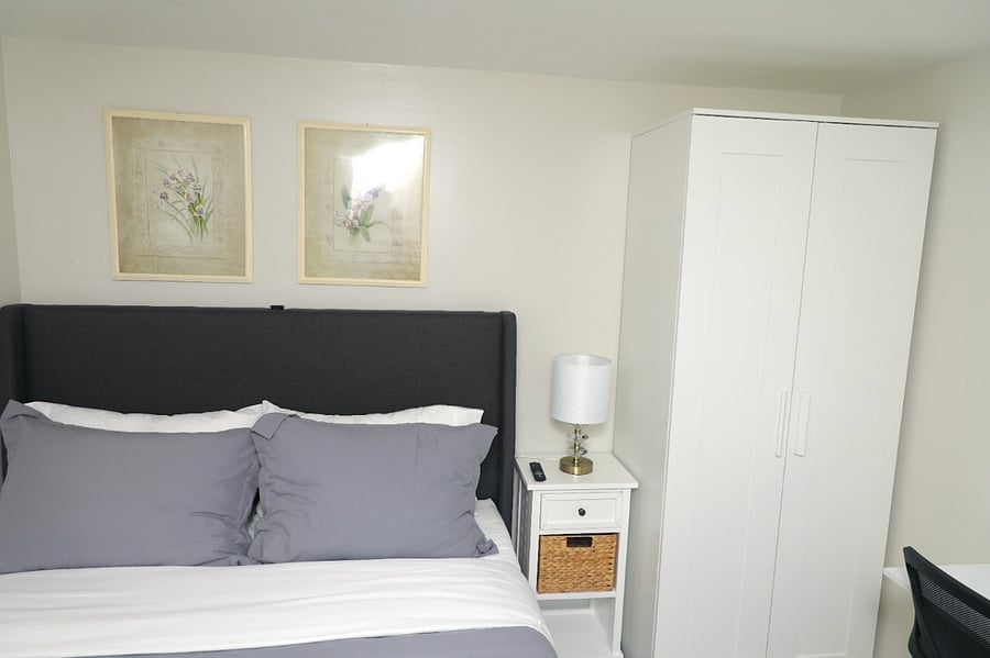 Room 1