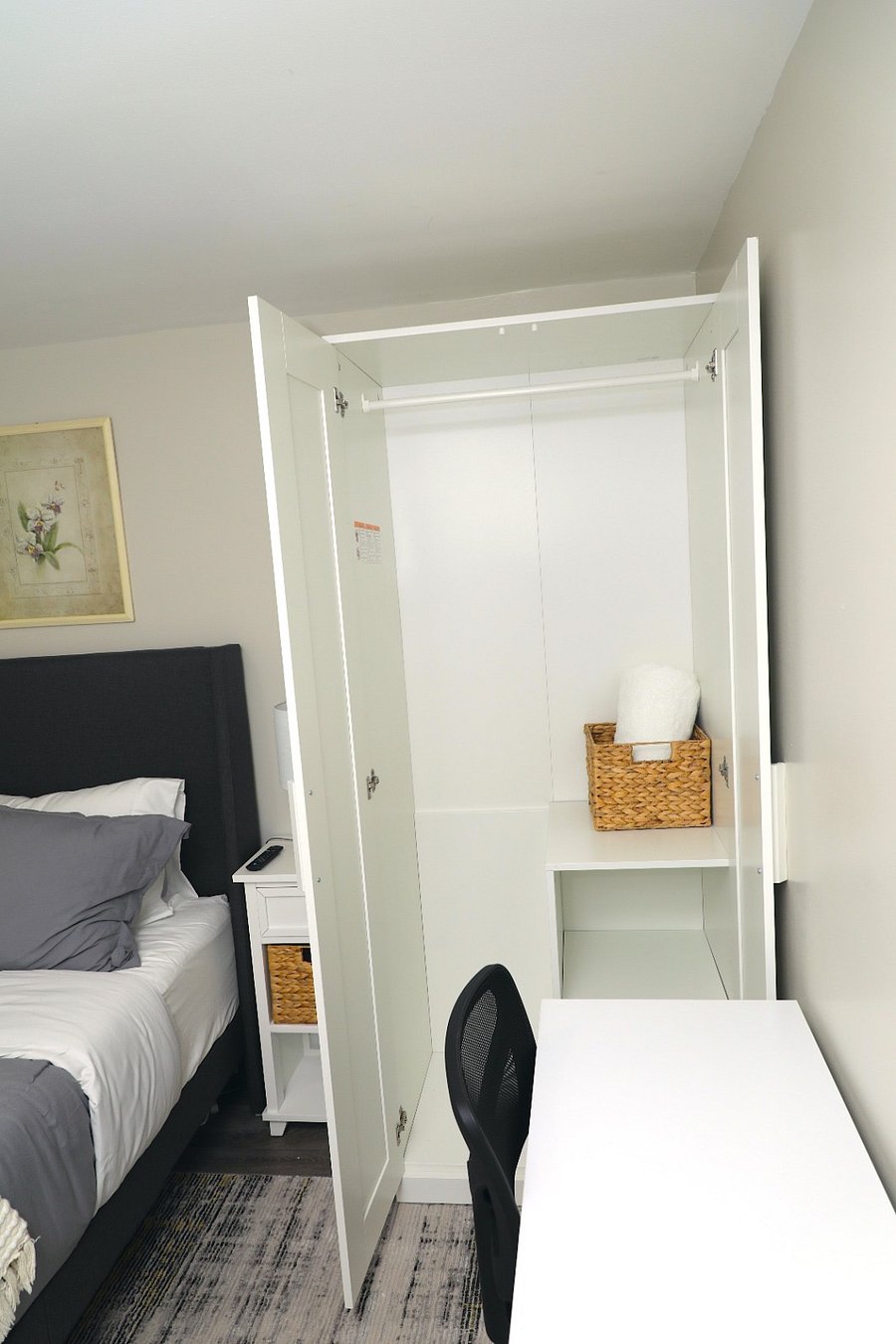 Room 1 closet