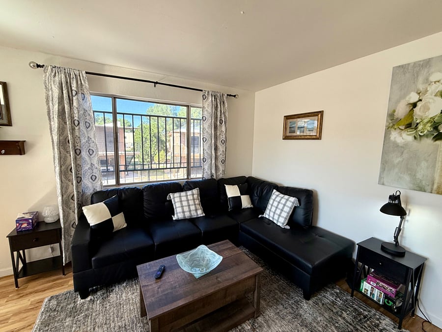 Furnished Finder property 704017_1 photo 3