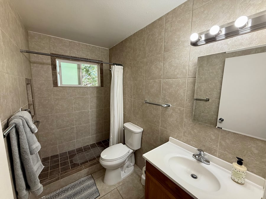 Furnished Finder property 704017_1 photo 10