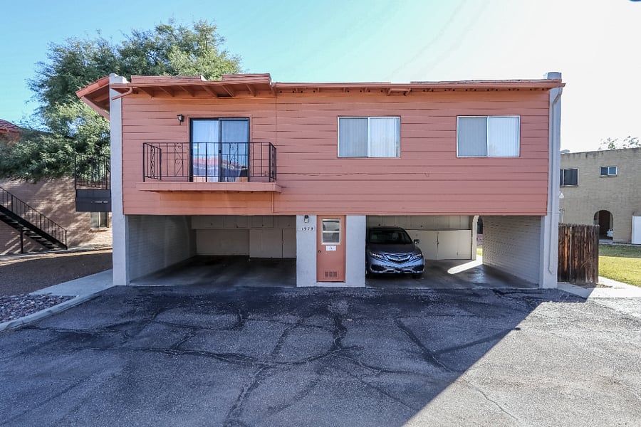 Furnished Finder property 704018_1 photo 15