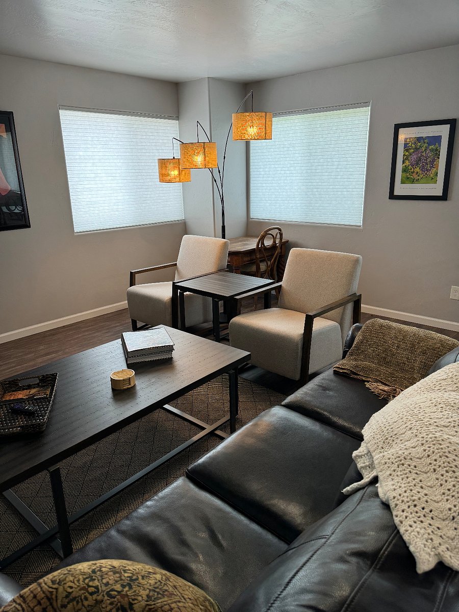 Furnished Finder property 704047_1 photo 6