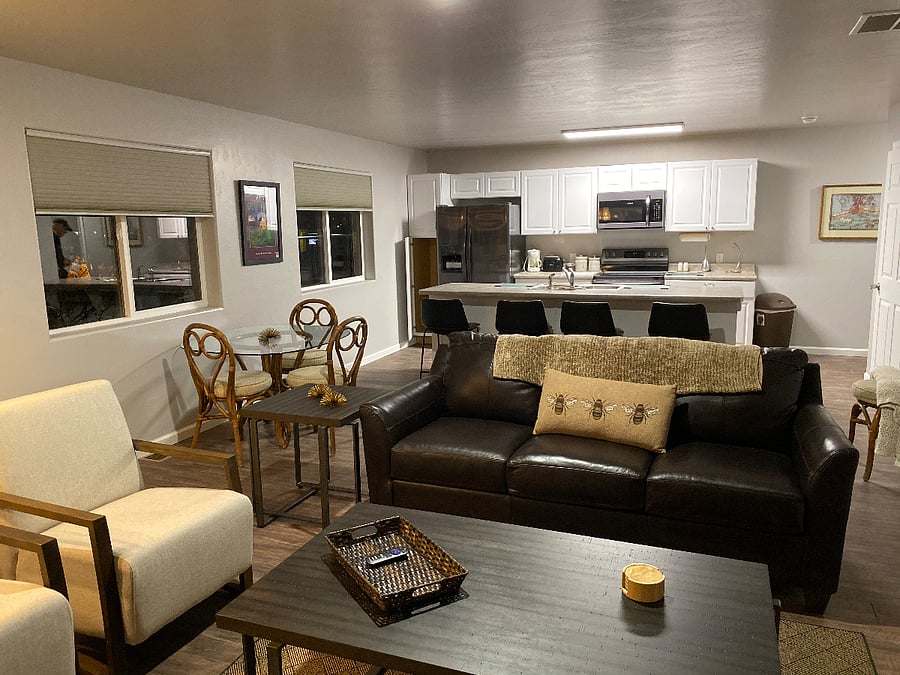 Furnished Finder property 704047_1 photo 8