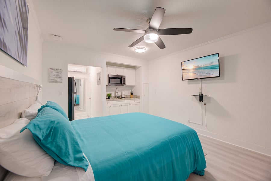 Furnished Finder property 704061_1 photo 3