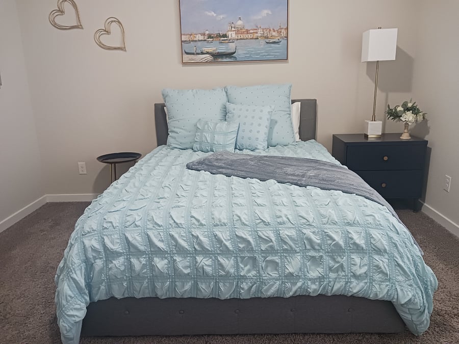 Furnished Finder property 704062_1 photo 18