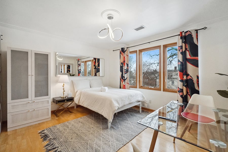 Furnished Finder property 704071_1 photo 10