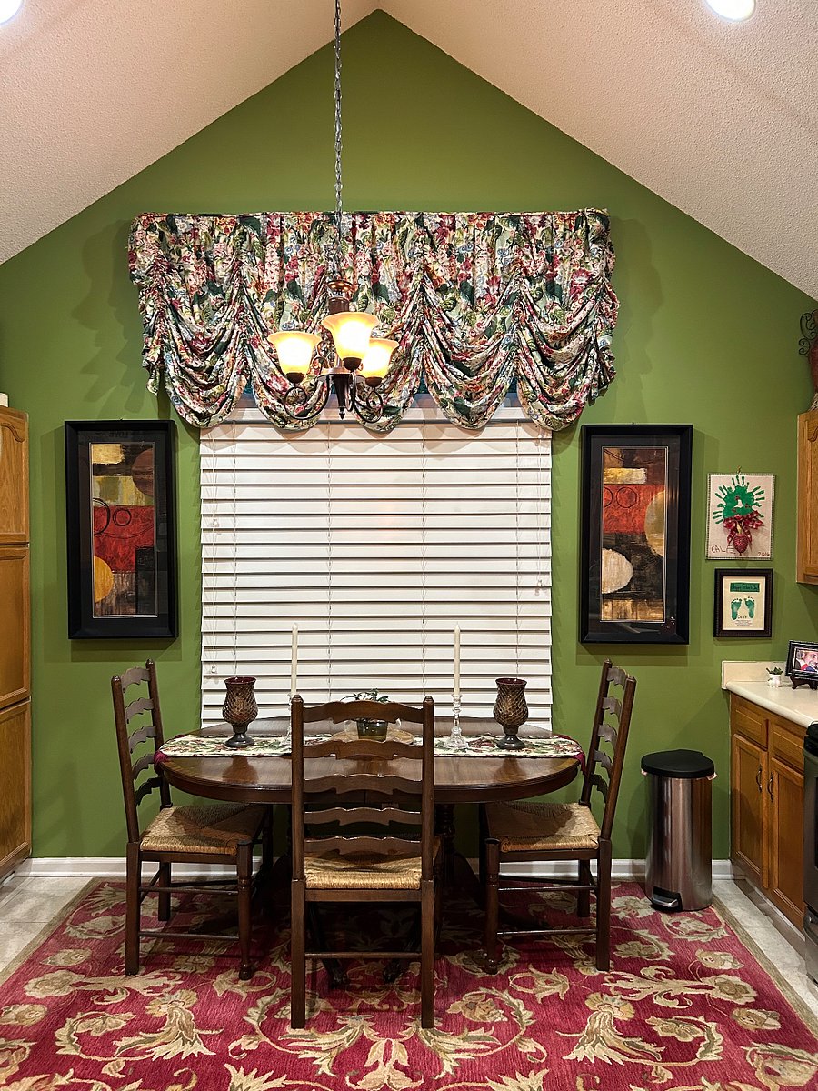 Furnished Finder property 704085_1 photo 4