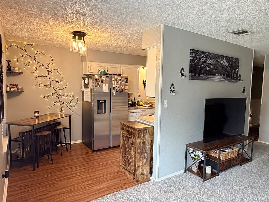 Furnished Finder property 704094_1 photo 4