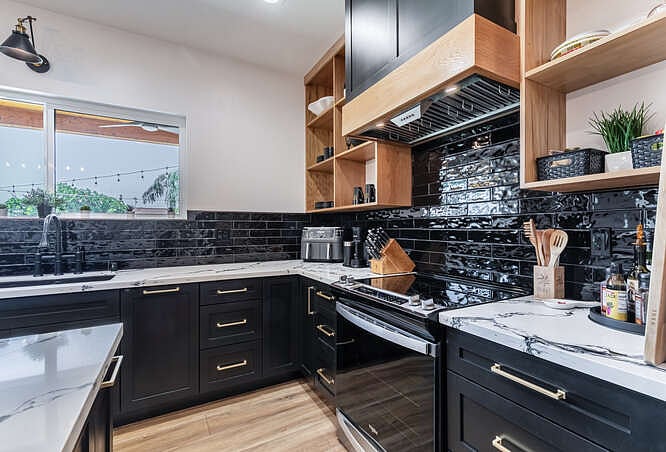Furnished Finder property 704096_1 photo 12