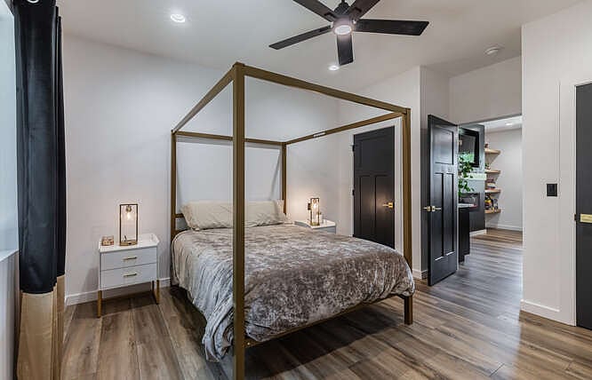 Furnished Finder property 704096_1 photo 25