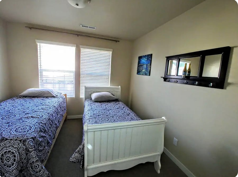 Furnished Finder property 704105_1 photo 11