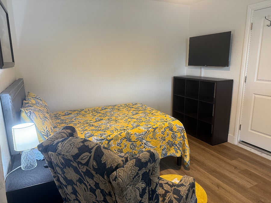 Furnished Finder property 704118_1 photo 8