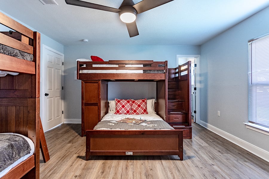 Furnished Finder property 704148_1 photo 16