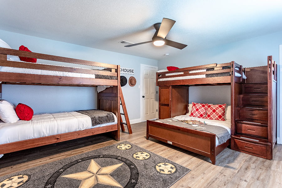 Furnished Finder property 704148_1 photo 18