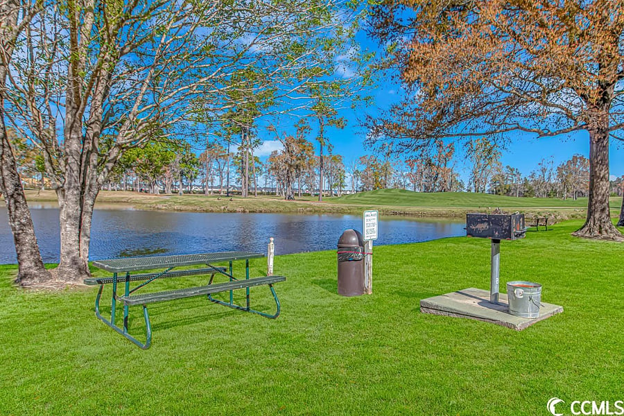 Furnished Finder property 704160_1 photo 14