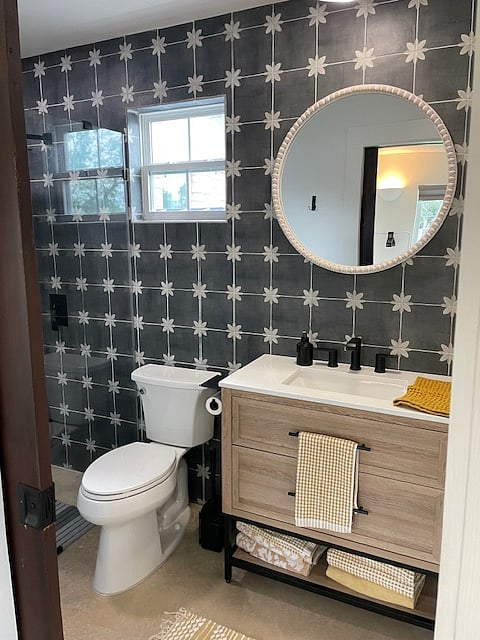 Furnished Finder property 704186_1 photo 6