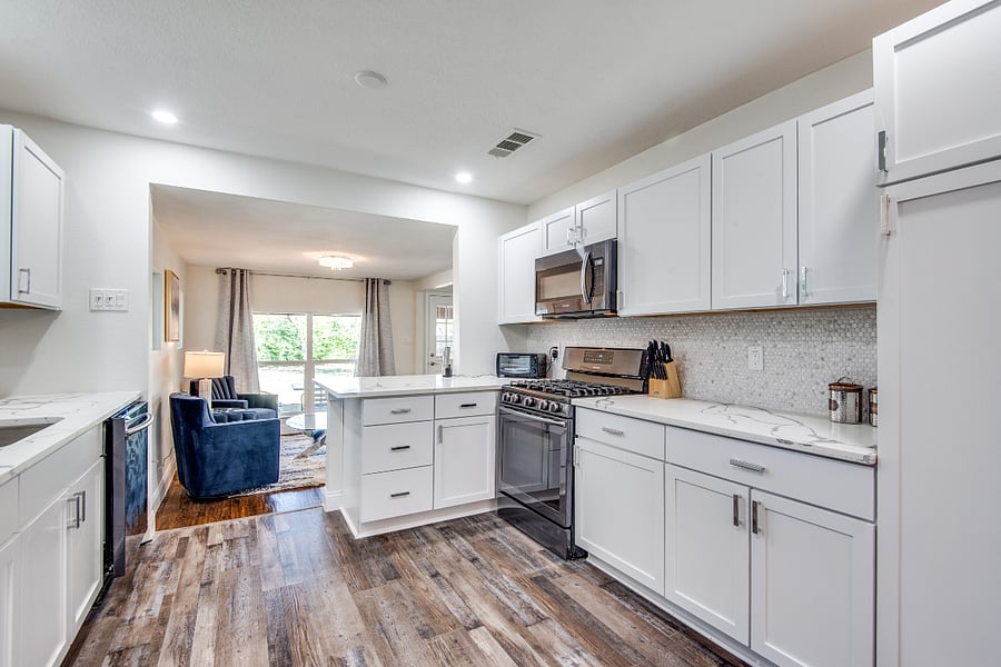 Furnished Finder property 704192_1 photo 11