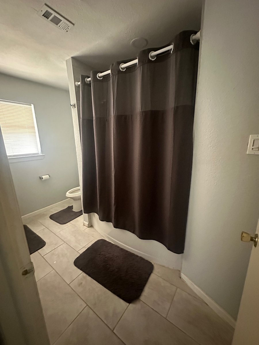 Furnished Finder property 704196_1 photo 6
