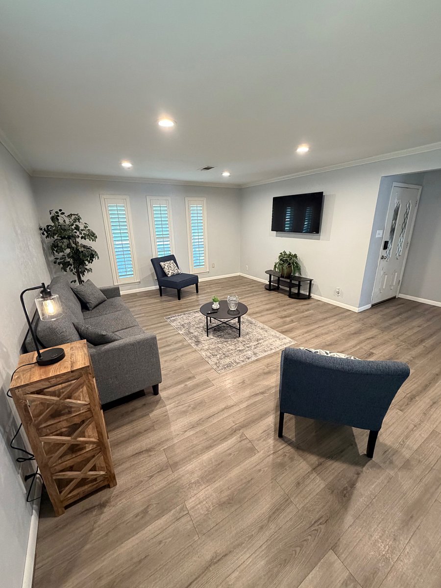 Furnished Finder property 704196_1 photo 16