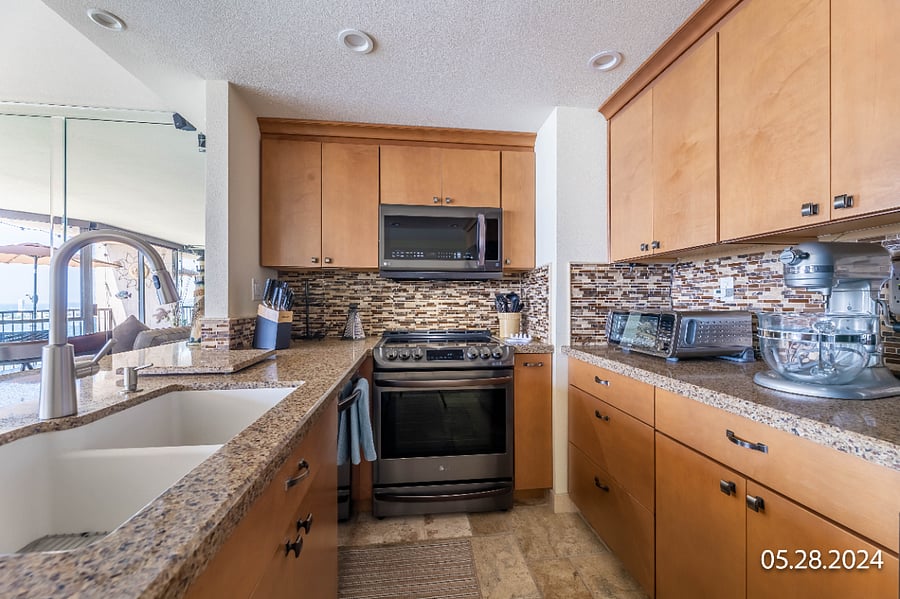 Furnished Finder property 704210_1 photo 8
