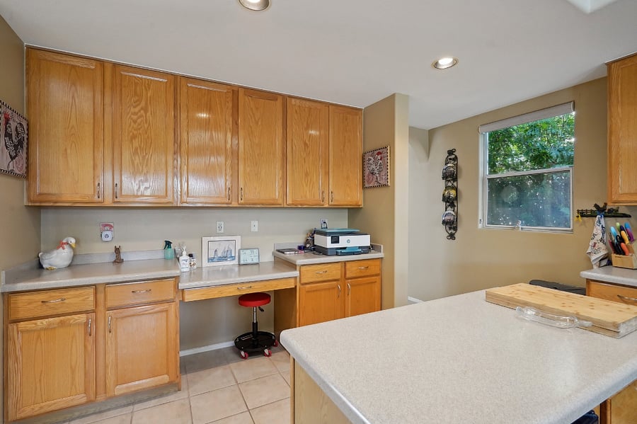 Furnished Finder property 704216_1 photo 7