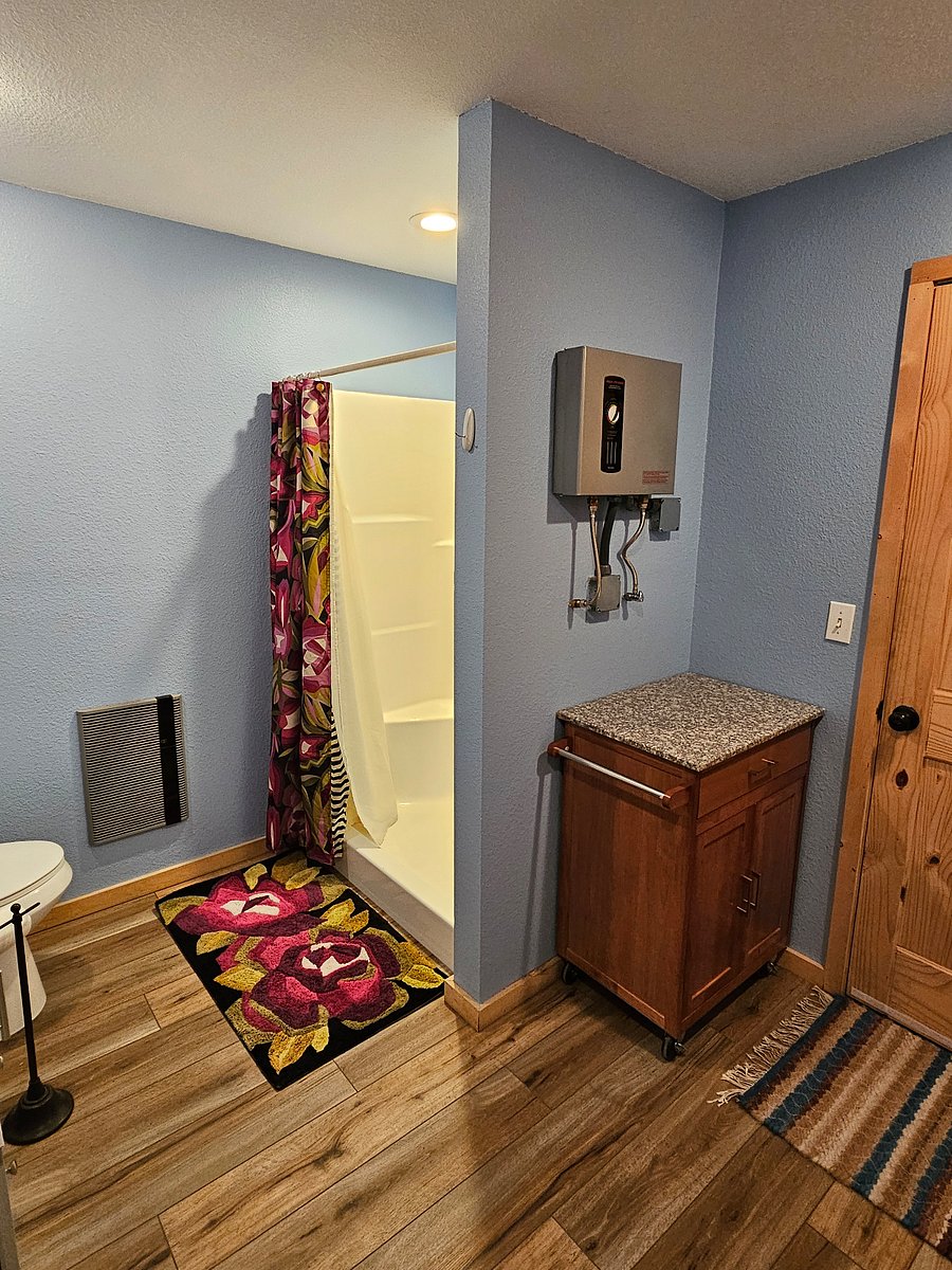 Furnished Finder property 704218_1 photo 3