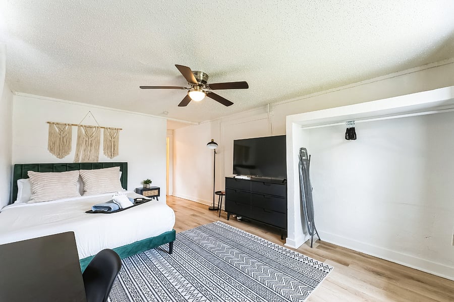 Furnished Finder property 704233_2 photo 3